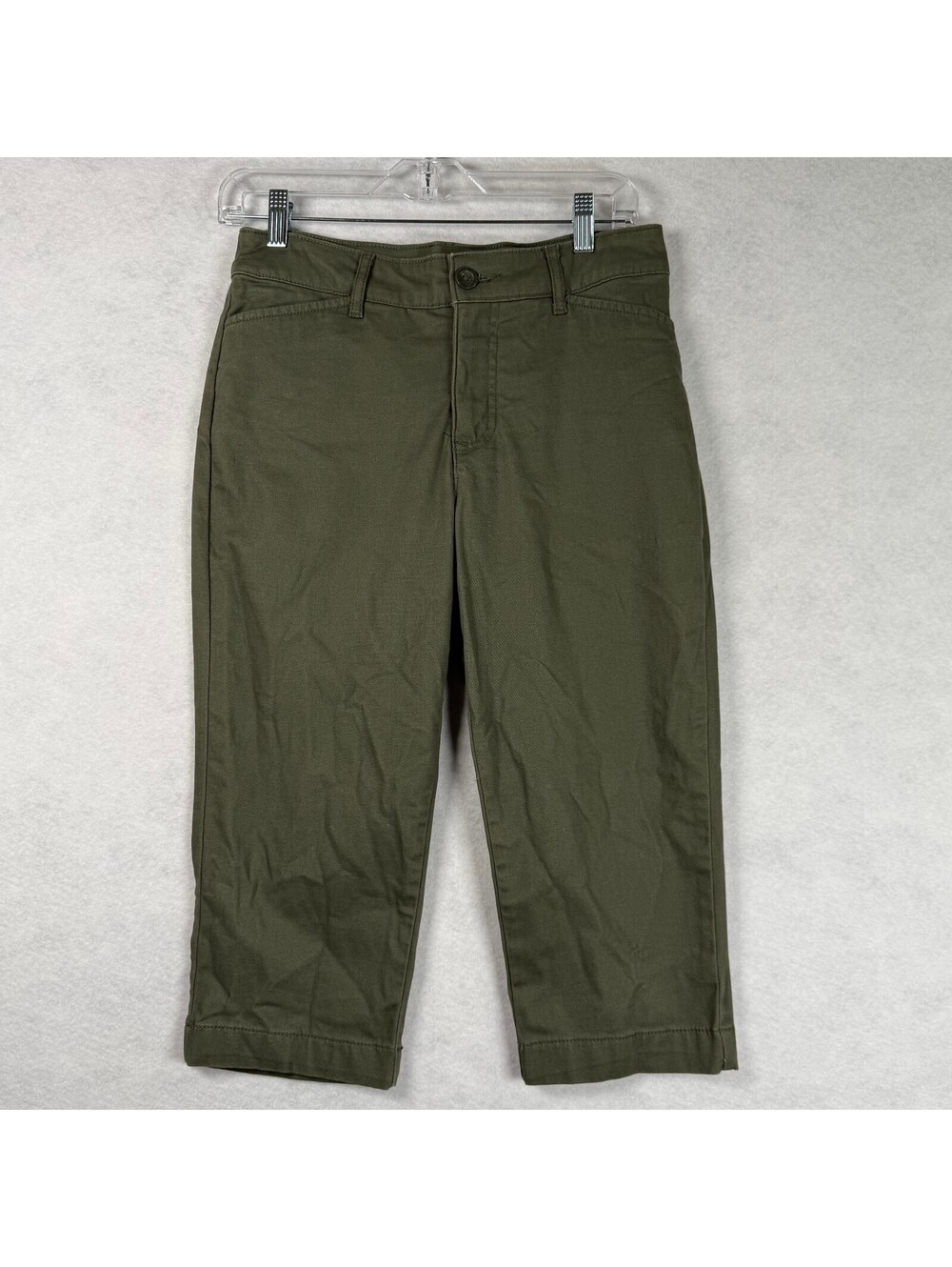 St. John's Bay Olive Green Capri Pants Size 4